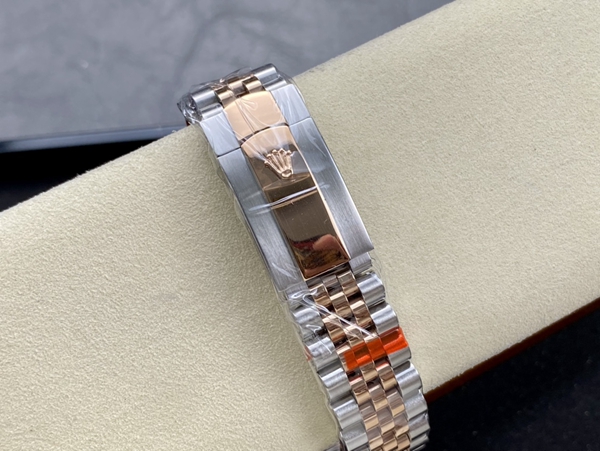 激安ロレックス着用イメージ